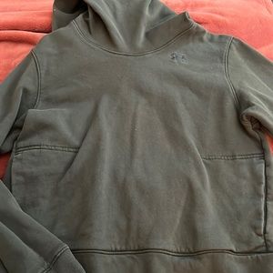 Under Armour Sweatshirt